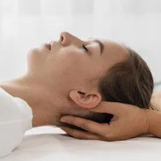 Массаж по зонам на выбор Голова Кисти Стопы