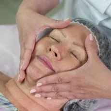 Структурно-пластический массаж лица