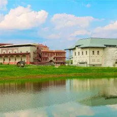 Отдых в спа отеле «Шри-Ланка» в парке-музее Этномир