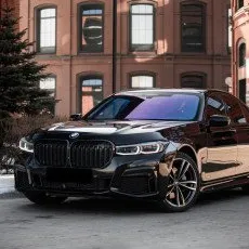 Прокат автомобиля BMW 7 series (G12) 730 d xDrive M-Sport Pro