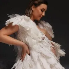 Фотосессия для беременных девушек в фотостудии