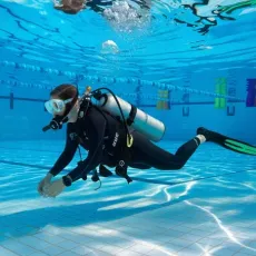 Дайвинг погружение с аквалангом и видеосъемка