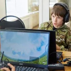 СПЛИТ программа пневматический пистолет и FPV дроны