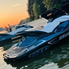 Экстремальная прогулка на гидроцикле