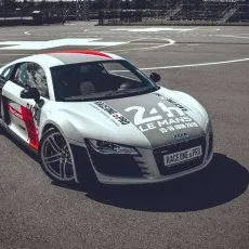 Заезд на Audi R8