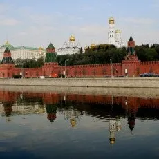 Прогулка на катере по Москва-реке Кремль