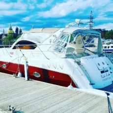 Речная прогулка на скоростном катере VIP-класса 