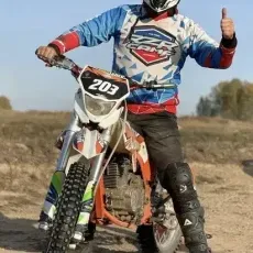 Катание на скоростном треке на мотоцикле или квадроцикле