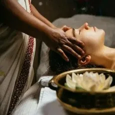 Массаж головы и лица Светлые мысли