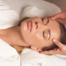 Массаж лица скульптурный