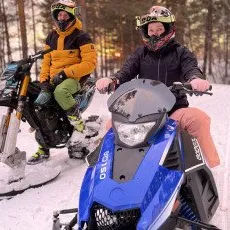 Катание на снегоходе