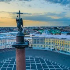 Экскурсия Нетипичная дворцовая площадь