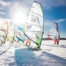 Зимний виндсерфинг