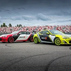 За рулем гоночного болида