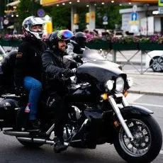 Ночная мотоэкскурсия для девушек по разводным мостам