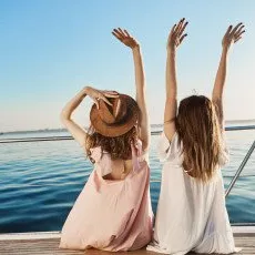 Прогулка на катере с посещением детского зоопарка