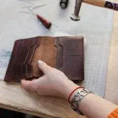 Мастер класс Кожевенное ремесло Документница