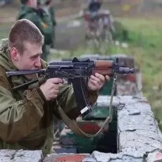 Стрельба из пневматического оружия АКС-74М