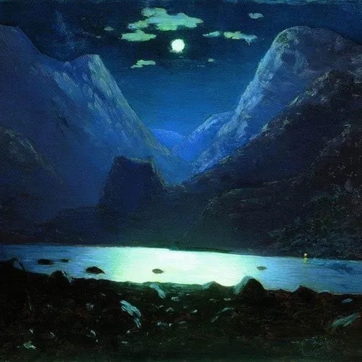 Ночной пейзаж с лунным светом над горами и водоемом