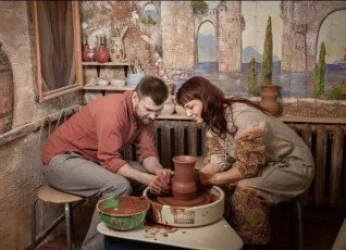 Свидание в гончарной мастерской