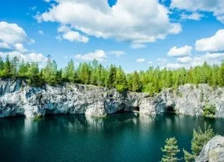 Тур в Карелию парк Рускеала и водопады