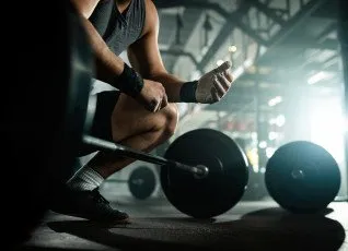 Тренировка в тренажерном зале