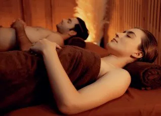 Традиционный тайский массаж для двоих