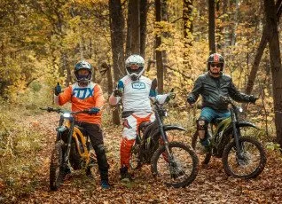 Катание на электромотоцикле