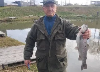 Рыбалка на водоёме