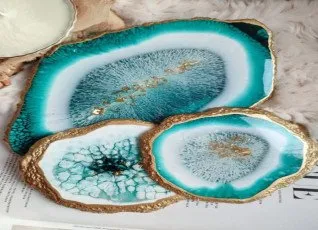 Мастер-класс по созданию подстаканников и сырной тарелки из эпоксидной смолы