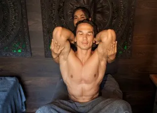 Тайский энергетический массаж