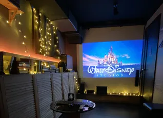 Свидание в частном кинотеатре