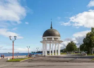 Гуляй, Москва в Карелии