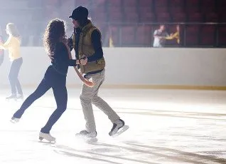 Катание на коньках