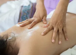 Арома-массаж с кремом или маслом