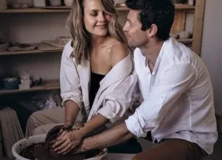 Свидание за гончарным кругом