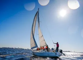 Мастер-класс по управлению парусной яхтой