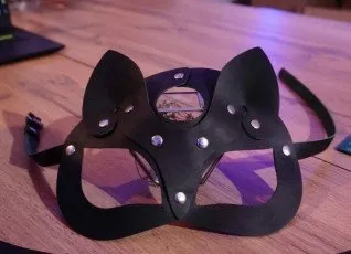 Мастер класс по кожевничеству Маска Кошки и Чокер