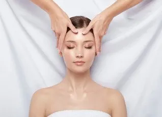 Массаж лица классический