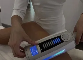 Вакуумно роликовый массаж на аппарате COSMOBODY