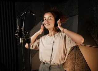 Занятие вокалом