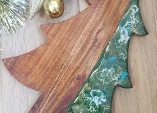 Мини курс Новогодняя сервировочная доска с эпоксидной смолой