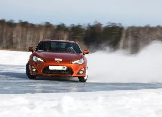 Контраварийное или экстремальное вождение