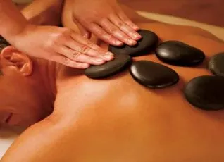 Стоун массаж