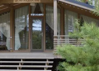 Дом в экоотеле Лунный кролик