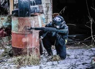 Игра в страйкбол на открытых воскресных играх