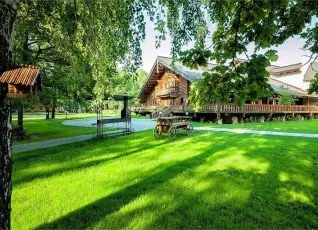 Гостинично Ресторанный комплекс "Русская деревня"