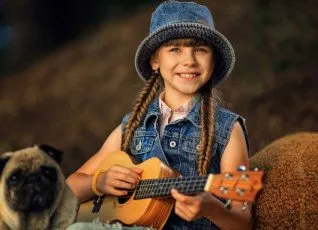 Занятия по игре на укулеле для детей