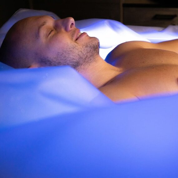 Программа для двоих Одновременное посещение двух видов флоатинга - изображение 2