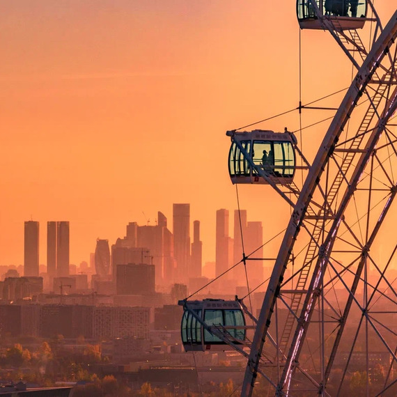 Индивидуальный прокат кабинки на Колесе обозрения Солнце Москвы